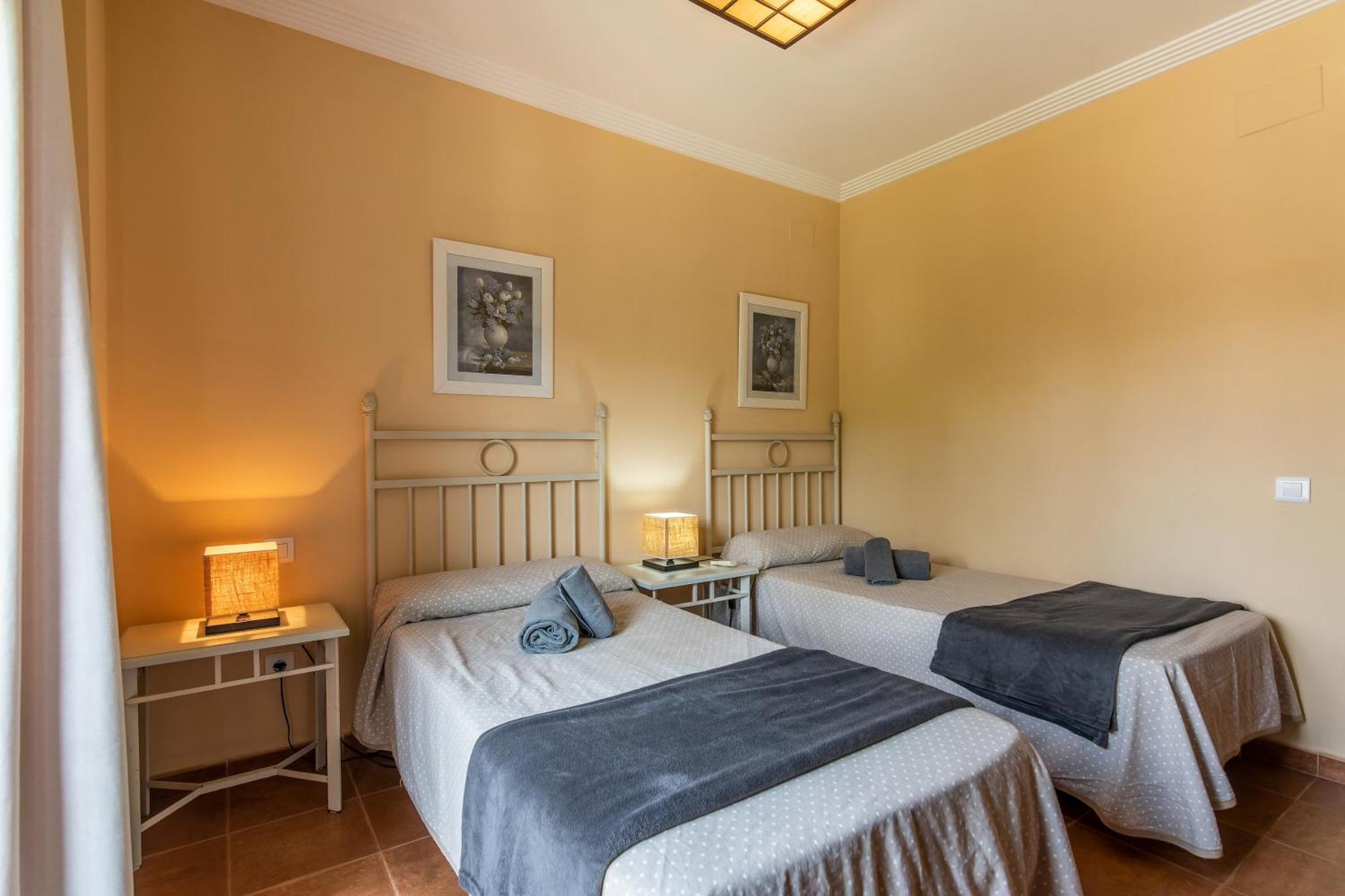 Prado Golf By H Apartment Isla Canela Room photo